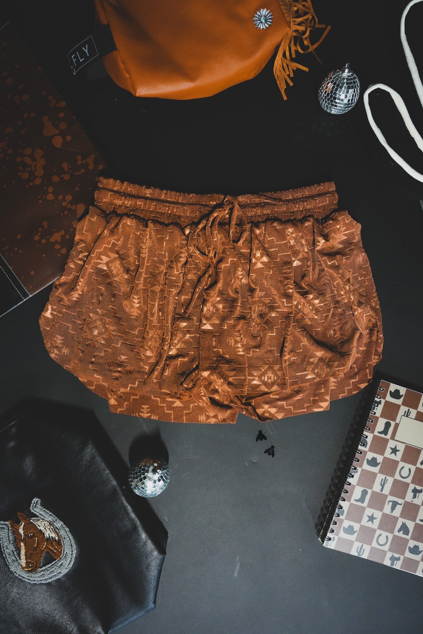 CHILLVILLE SHORTS *SADDLE [M & L ONLY]