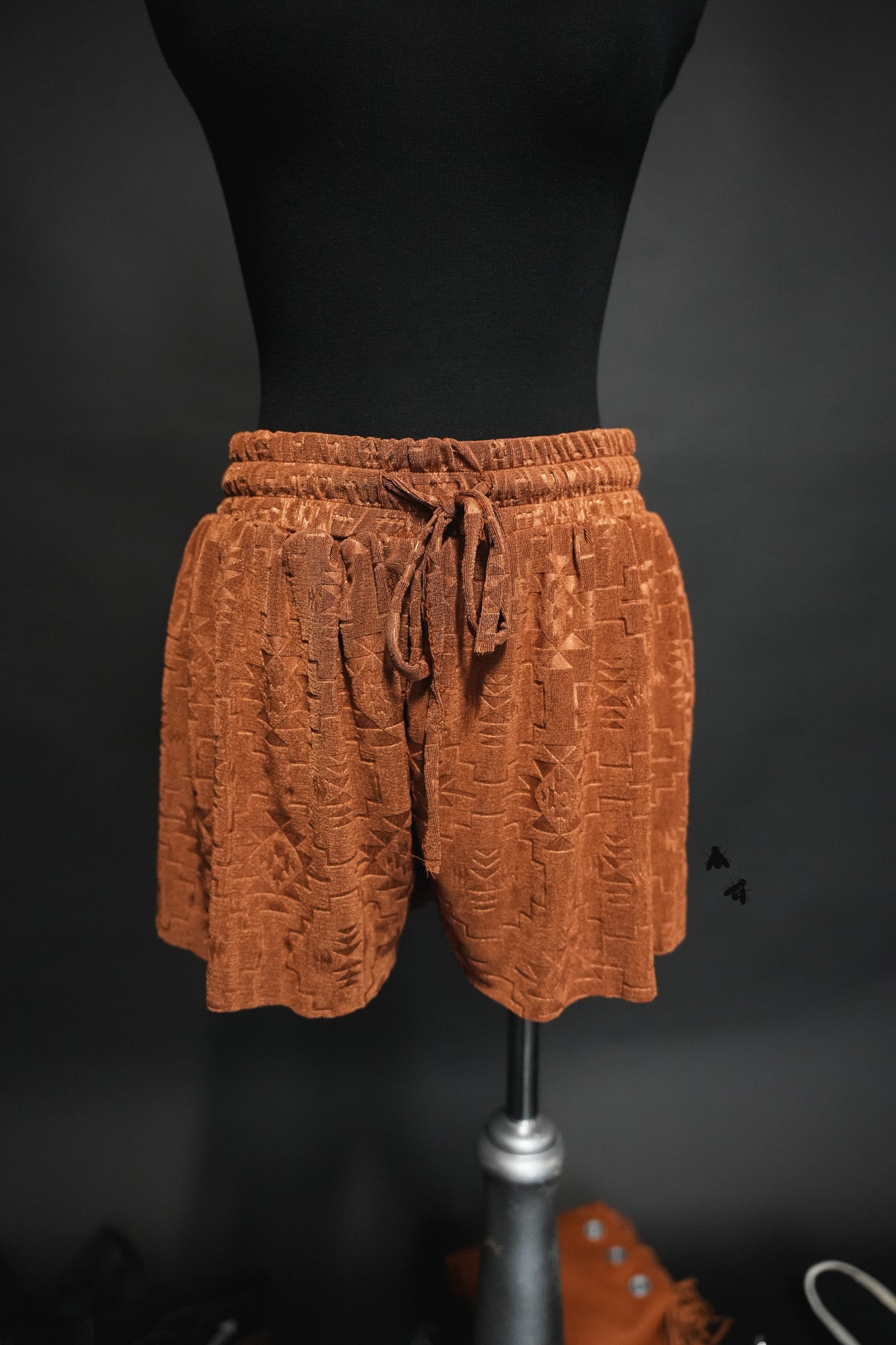 CHILLVILLE SHORTS *SADDLE [M & L ONLY]