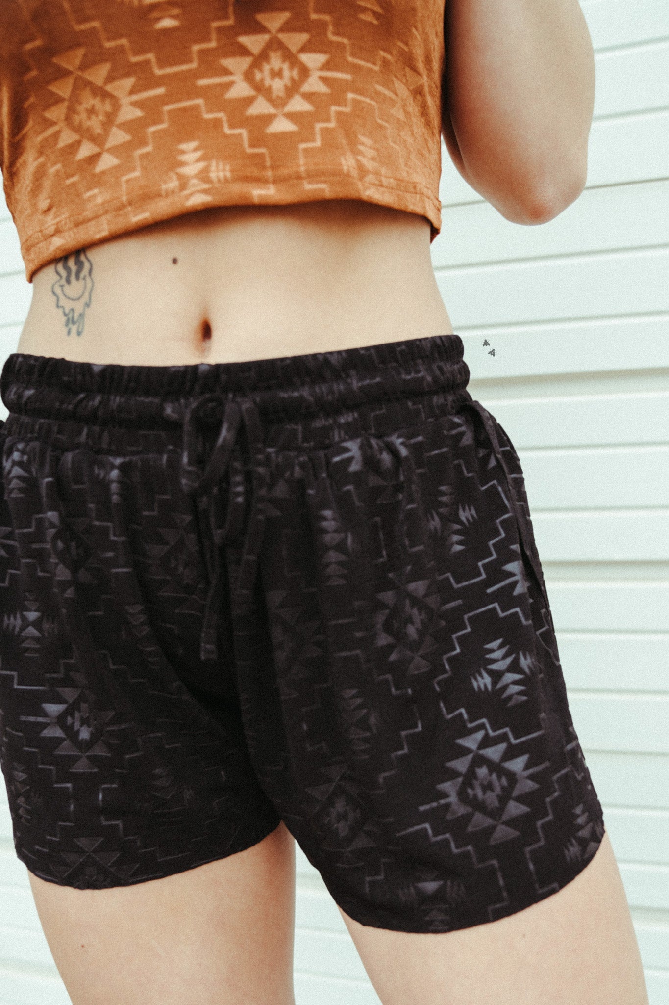 CHILLVILLE SHORTS *MIDNIGHT [M & 3X ONLY]